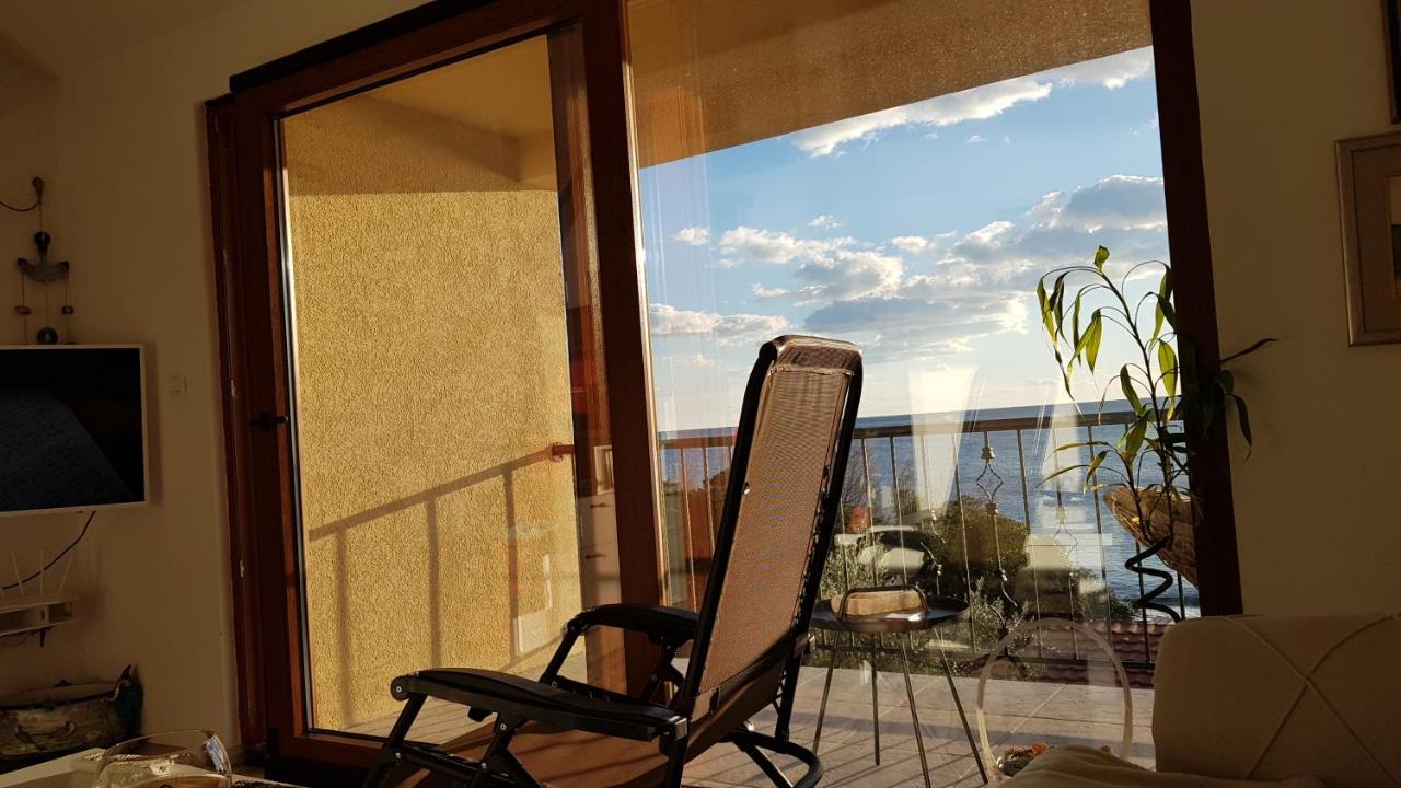 Loft Infinity Apartment Petrovac ภายนอก รูปภาพ